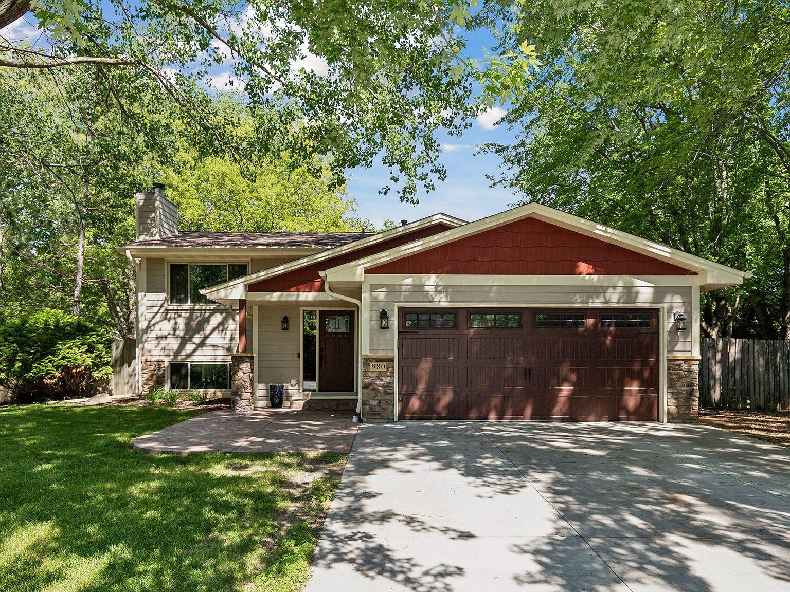 980 Redwing Ct, Chanhassen, MN 55317 Zillow