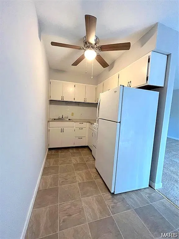 2 bed, 1.0 bath, 792 sqft, $1,050 — Photo 4