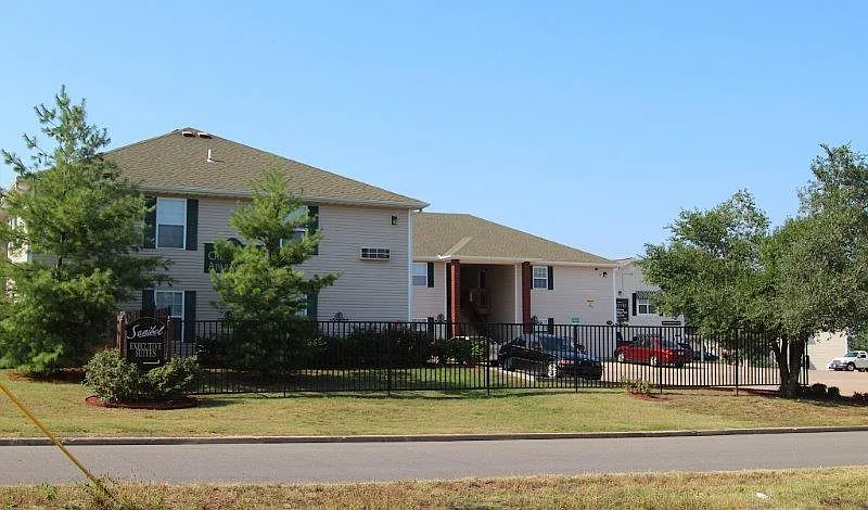Crestwood Apartments
