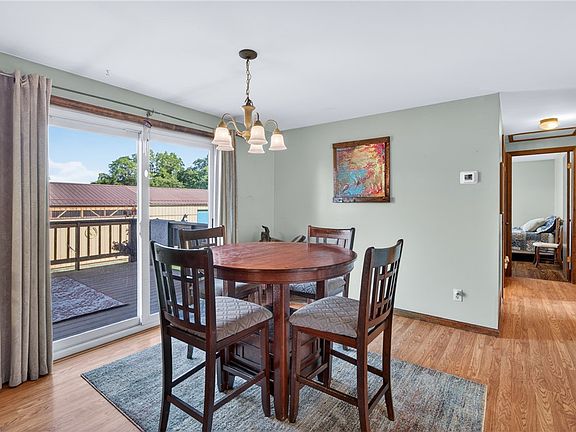 5th image of 4098 Skyline Dr
