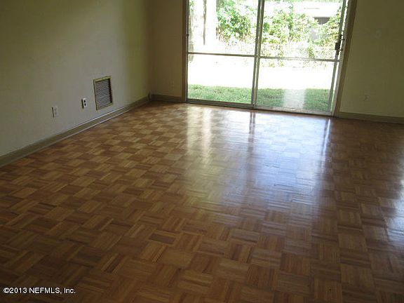 2nd image of 3535 Lenczyk Drive W
