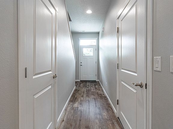 2nd image of 8608 NE 26th Cir