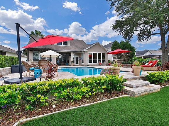 4th image of 1136 Eagle Point Dr