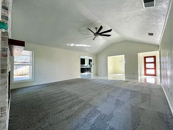 5th image of 55 N Shamrock Ct