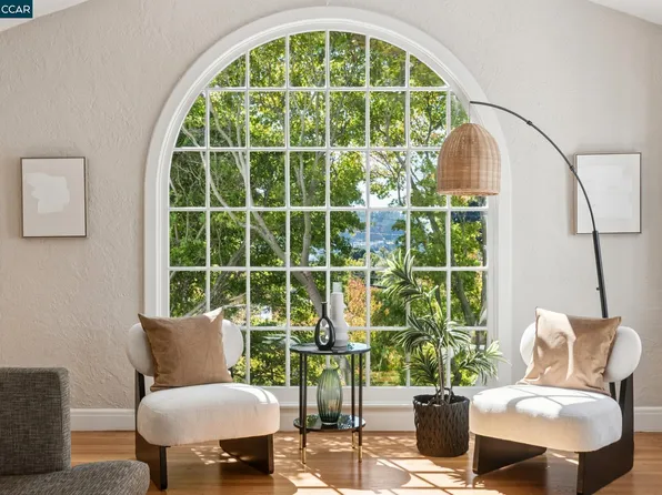 545 Colusa Ave, Berkeley, CA 94707