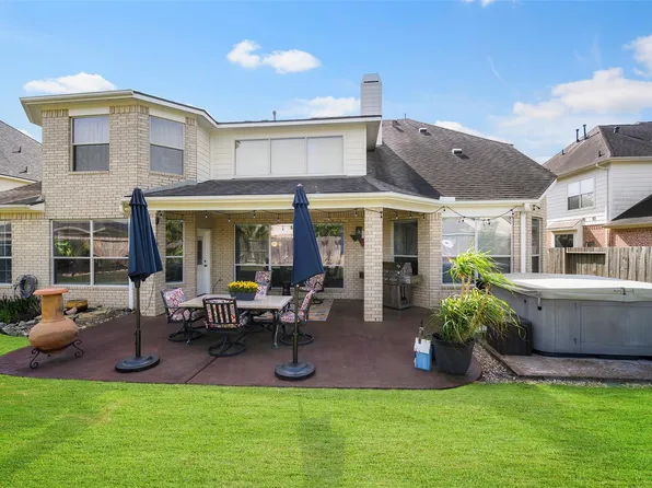 21006 Twisted Leaf Dr, Cypress, TX 77433