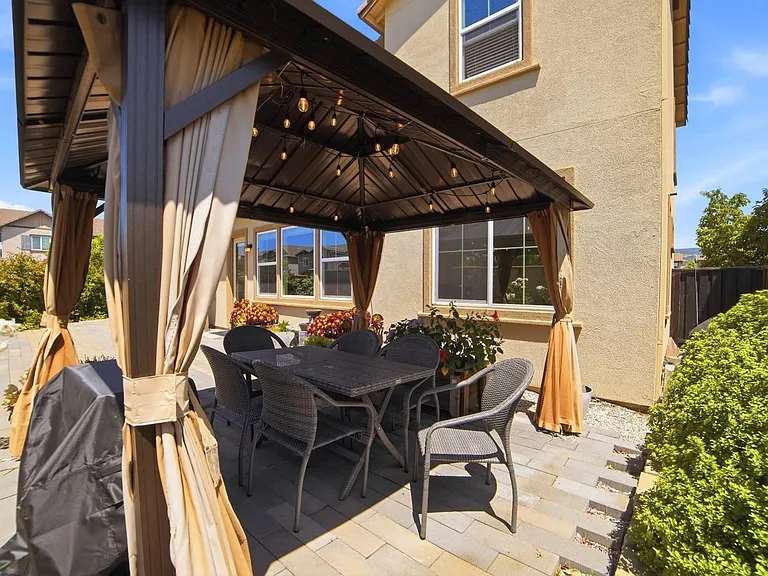 5305 Kirby Pl — Photo 3