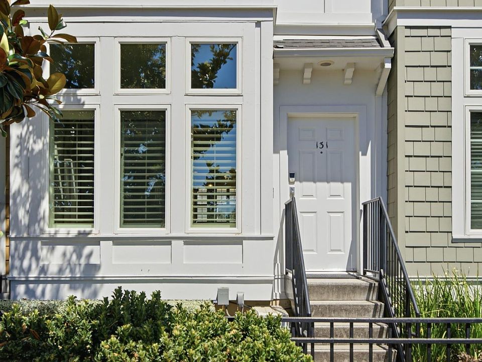 1st image of 131 Cahill Park Dr