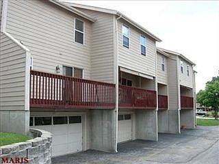 2nd image of 255 Carmel Woods Dr