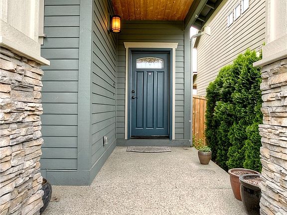 3rd image of 8614 189th Street Ct E
