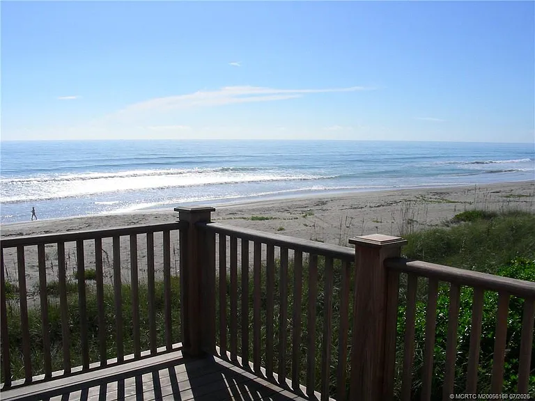 1871 NE Ocean Blvd #UPPER GUEST HOUSE — Photo 4