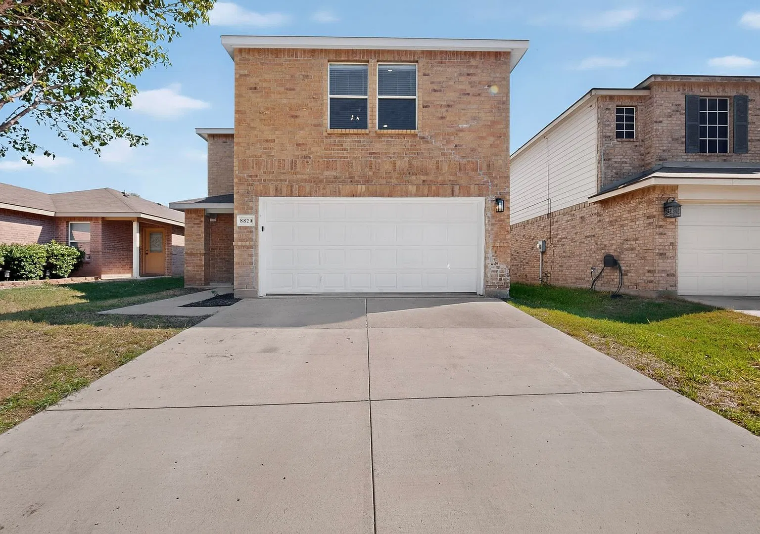 Renovated in Fort Worth Ready to Be Your Home — Photo 4