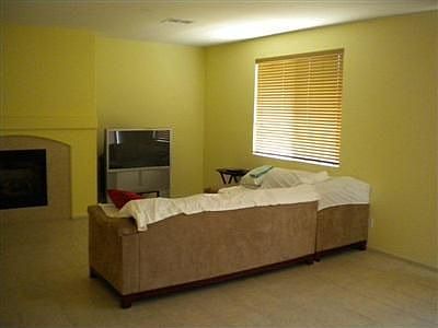 2nd image of 1161 Fieldview Ave