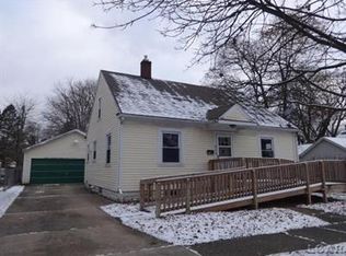205 S Democratic St, Tecumseh, MI 49286