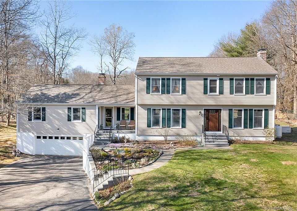 1st image of 12 Melanie Ln