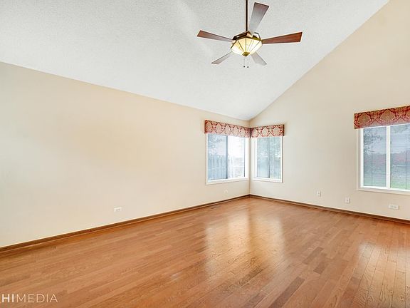 5th image of 2146 Brittany Ln