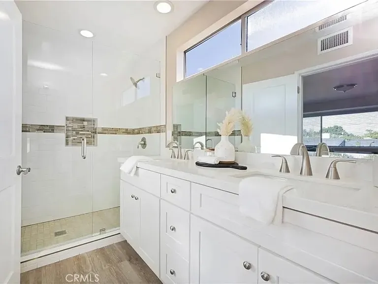 9844 Pangborn Ave — Photo 39