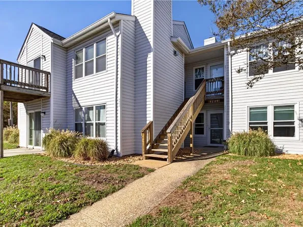 4207 Beasley Ct, Virginia Beach, VA 23462