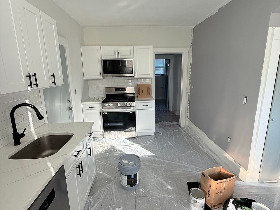 1st image of 840 Mass Ave #6