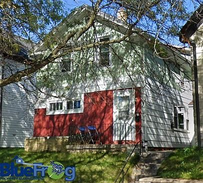 1st image of 924 Erie Ave
