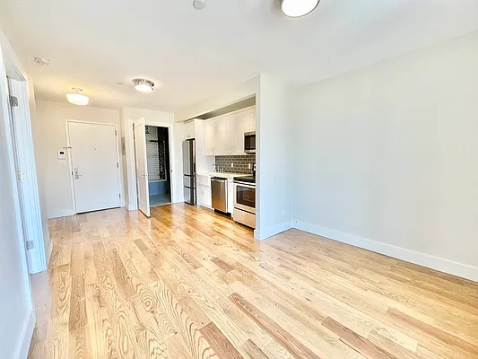 Rented by Doorway NYC, LLC | media 35