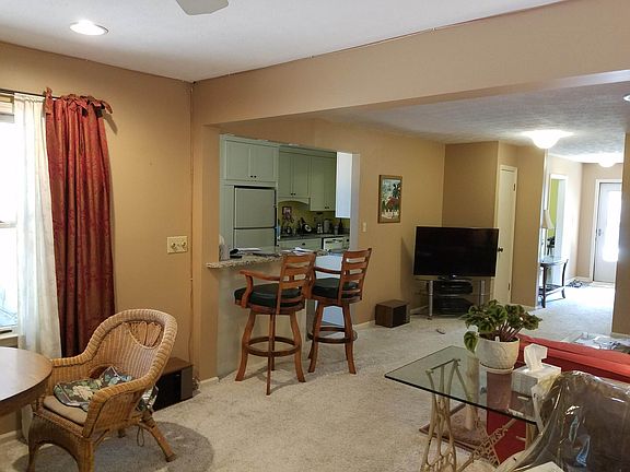 4th image of 55 Wilkie Way