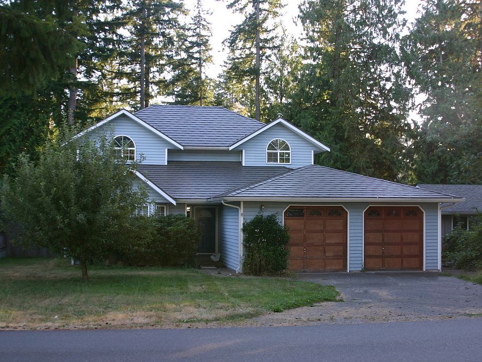 Home for Sale in Maple Valley, Washington $230,000