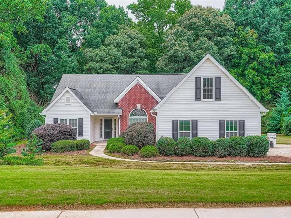 4642 Devencrest Ln, Buford, GA 30519