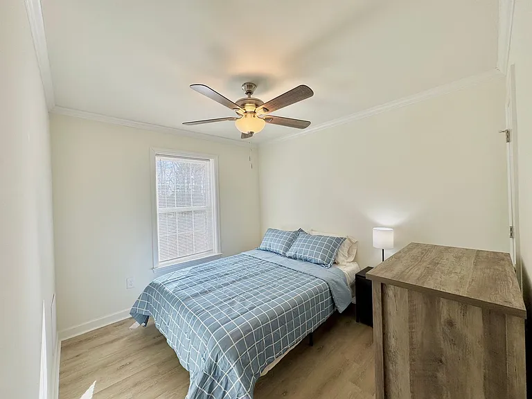 1712 Draper Rd — Photo 8