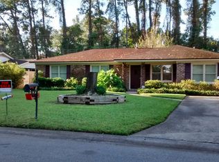 5 Dyches Dr, Savannah, GA 31406