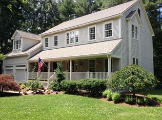 3 Hazelnut St, Acton, MA 01720
