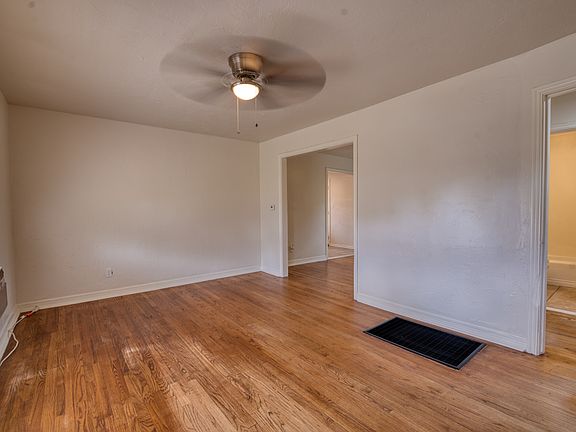4th image of 3217 NW 28th St