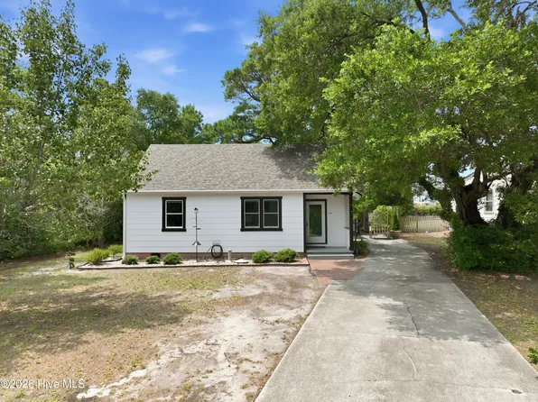 109 Noyes Avenue, Morehead City, NC 28557