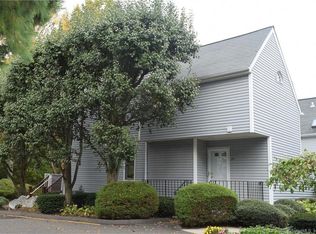24 Wilton Crst, Wilton, CT 06897