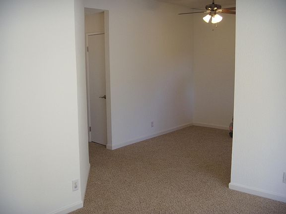 5th image of 2974 Flint St