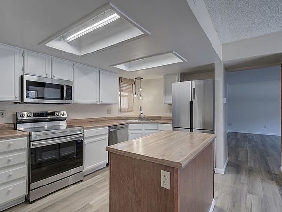4th image of 6969 Gayle Lyn Ln