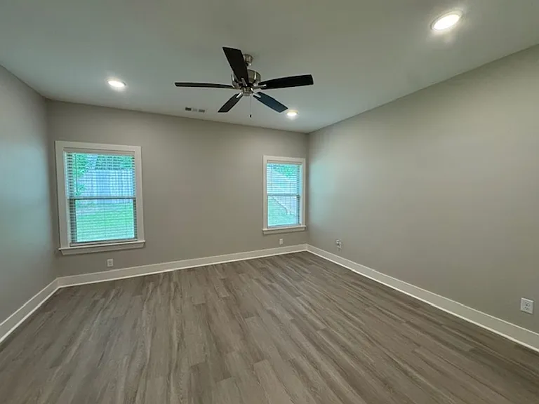 5021 Springwood Cir — Photo 11