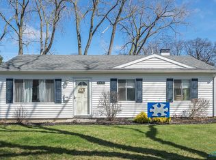 3432 Forest Grove Dr, Toledo, OH 43623