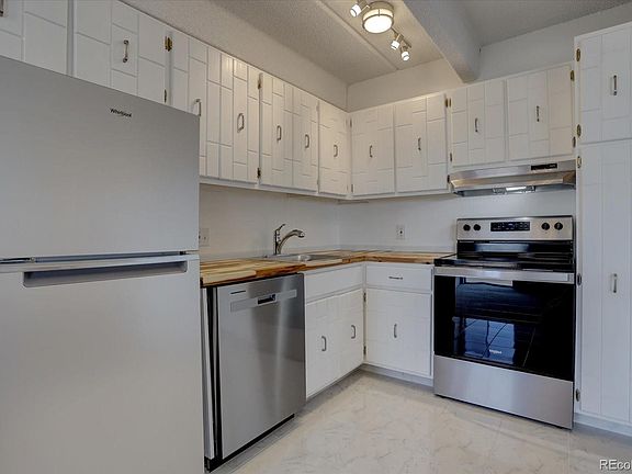 5th image of 1365 Columbine Street #504