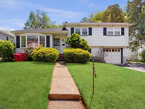 65 Golf Rd, Bloomfield Twp., NJ 07003