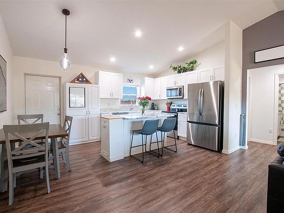 3rd image of 29180 Boyce Rd