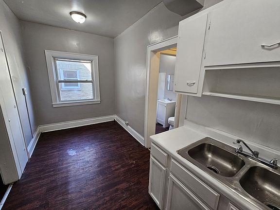 4th image of 1374 Boulevard Ct #408