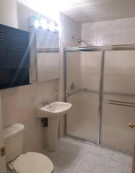 131 Passaic Ave #2 — Photo 4