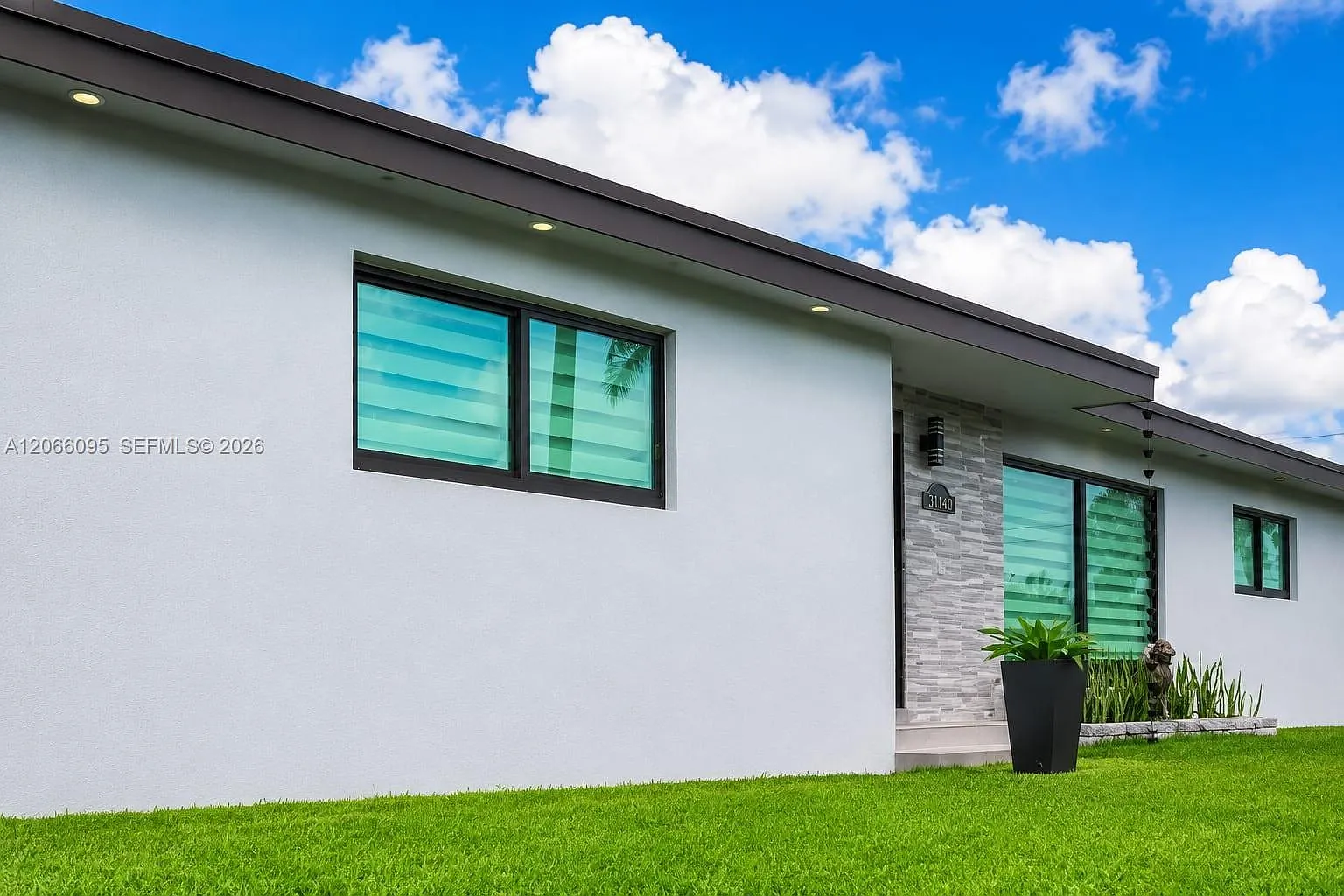 Redland Villas Rev — Photo 4