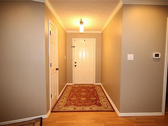 3rd image of 671 W Russell Lake Dr