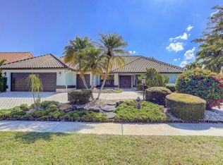 17592 Charnwood Dr, Boca Raton, FL 33498