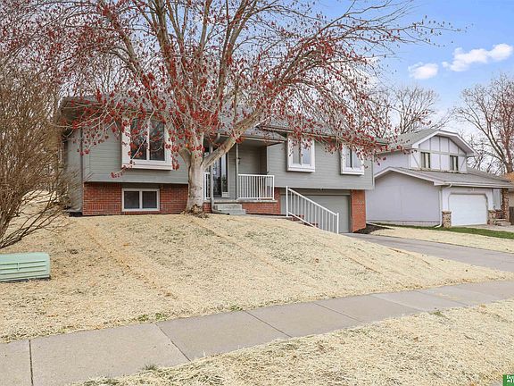 2nd image of 3118 Tammy St