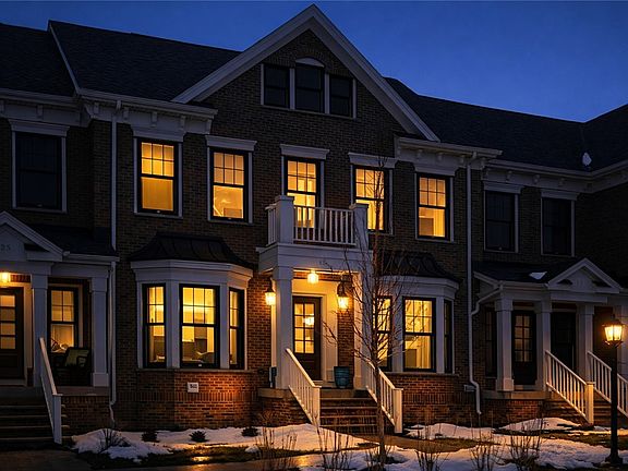 5th image of 45 Watermark Lndg E