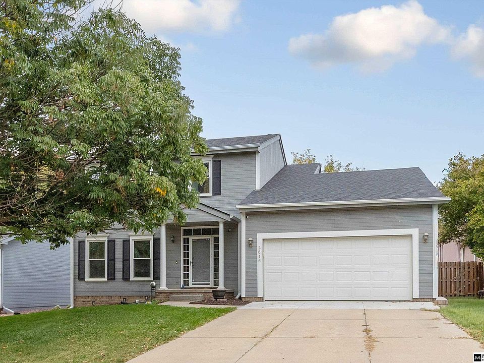 1st image of 2616 Tulip Ln
