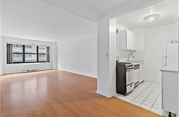 Rented by Brown Harris Stevens | media 1